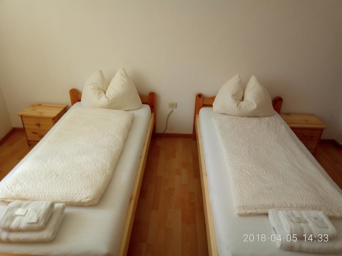 Gasthof Mondschein Hotell Merano Eksteriør bilde