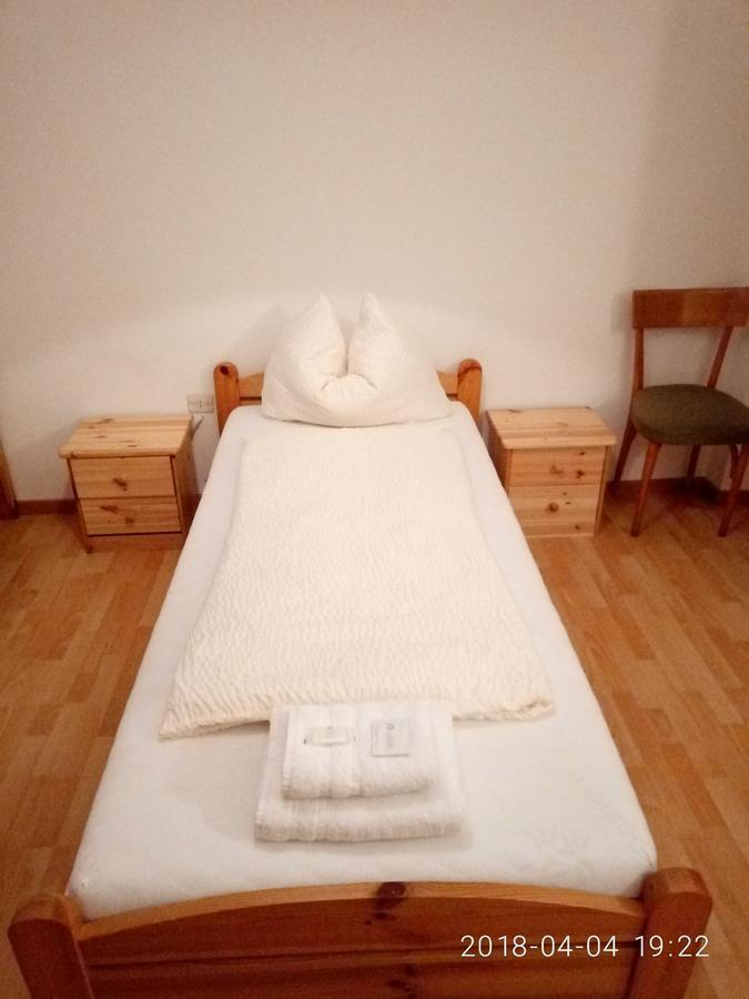 Gasthof Mondschein Hotell Merano Eksteriør bilde